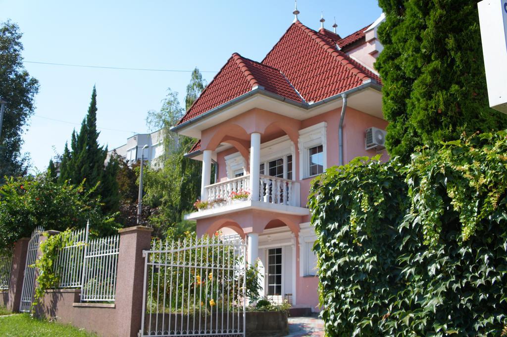 Valloris Apartments Hévíz Buitenkant foto