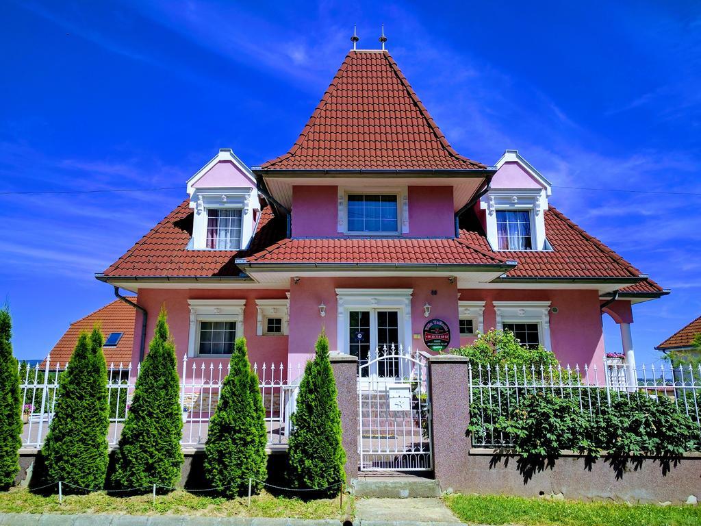 Valloris Apartments Hévíz Buitenkant foto