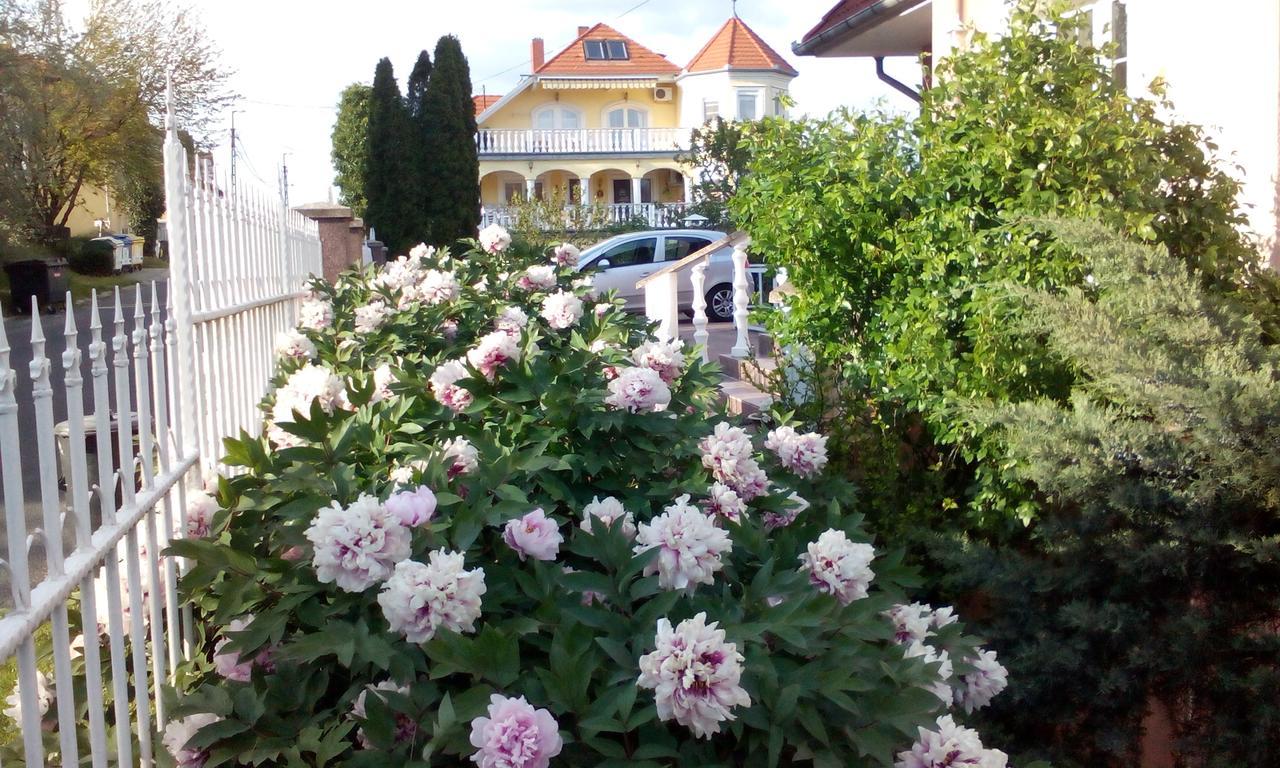 Valloris Apartments Hévíz Buitenkant foto